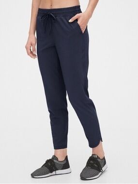 GapFit recycled runaround joggers navy XS